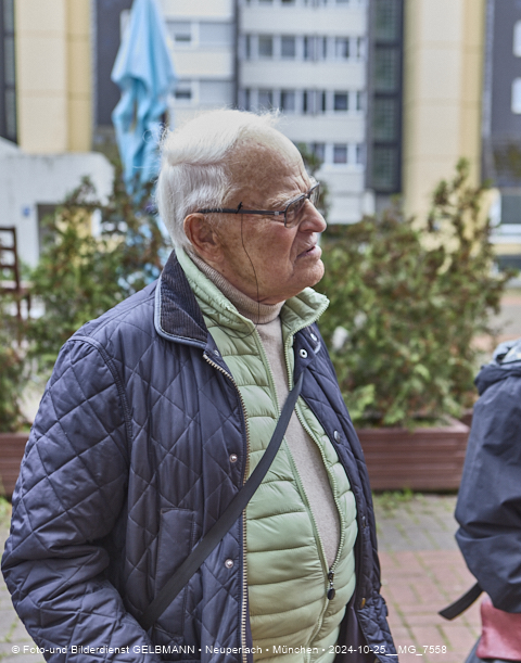 25.10.2025 - Illustrationen und Wall Art mit Katharina Konte und Architekten Herbert Kocht des Marx-Zentrum  